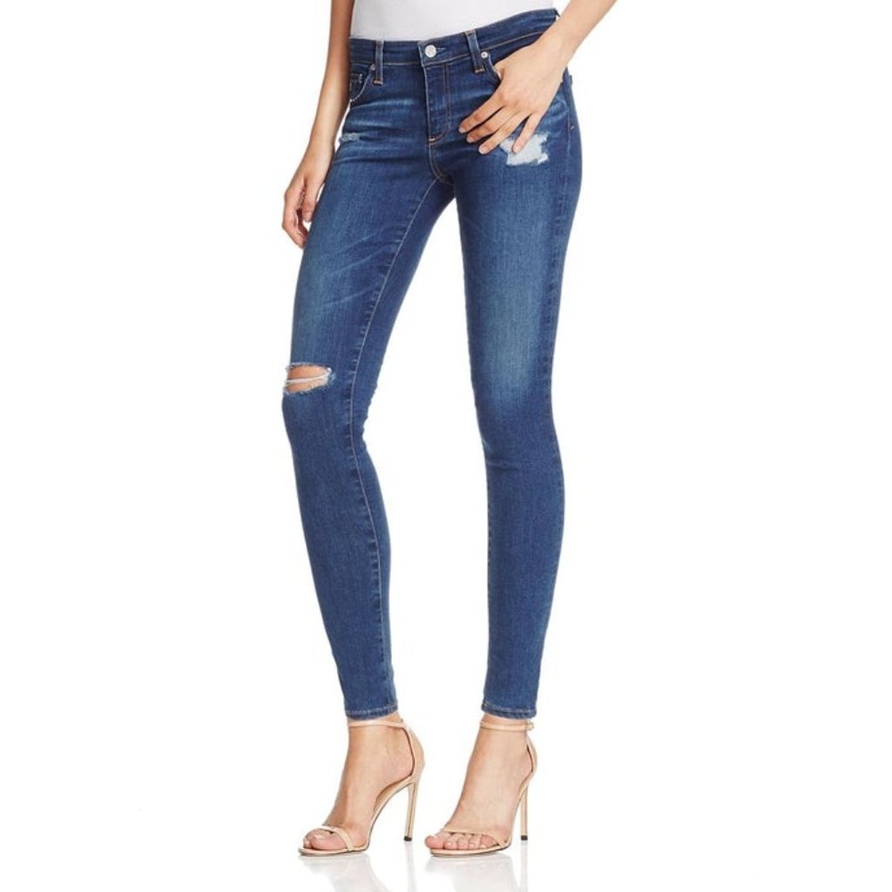 AG Adriano Goldschmied The Farrah Skinny ankle distressed jeans 27